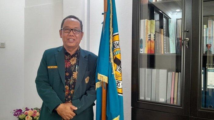 Ketua STIEI Banjarmasin Dr Yanuar Bachtiar SE MSi